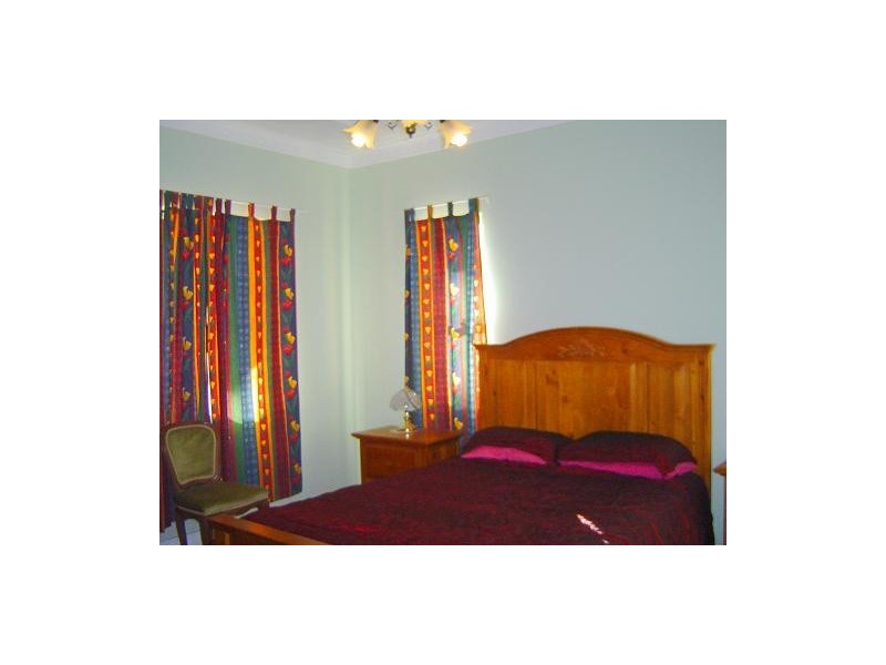 10 Aldinga Road, Gwandalan NSW 2259