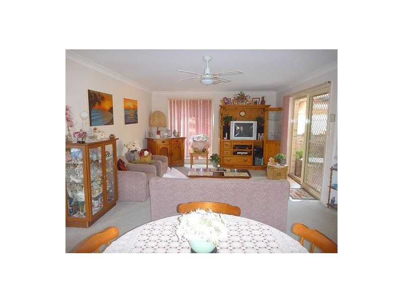 14 Government Road, Summerland Point NSW 2259