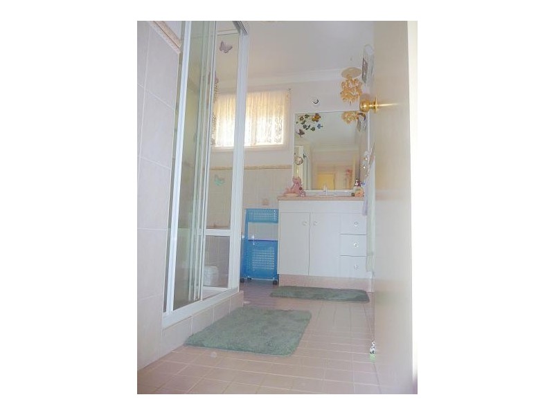 14 Government Road, Summerland Point NSW 2259