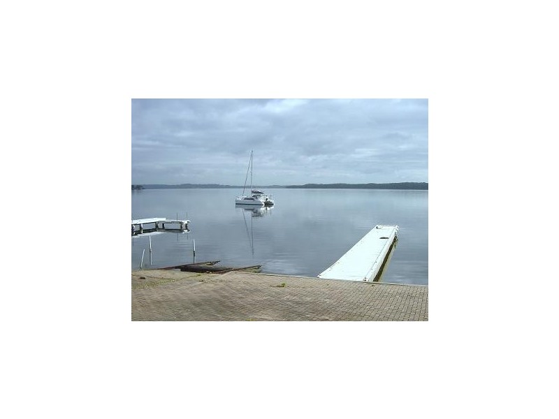 53A Gordon Avenue, Summerland Point NSW 2259