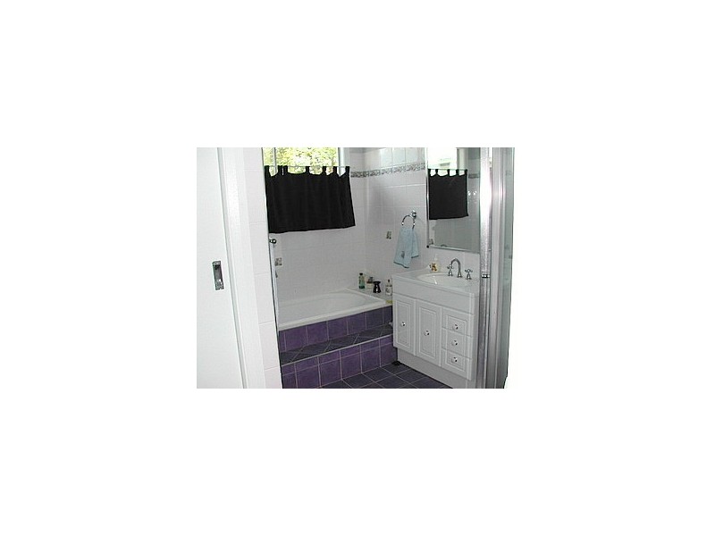 17 Ourringo Street, Budgewoi NSW 2262