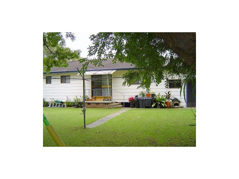 14 Regent Street, Buff Point NSW 2262