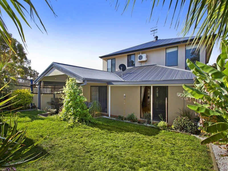 2 Carawa Close, Buff Point NSW 2262