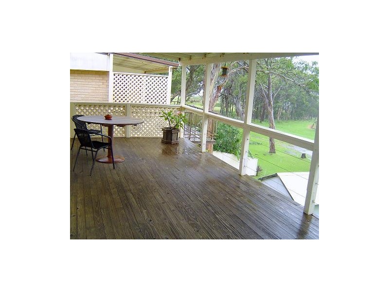 75 Sunrise Avenue, Budgewoi NSW 2262