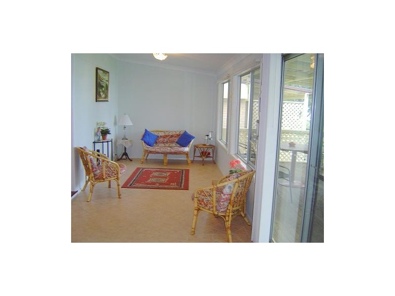 75 Sunrise Avenue, Budgewoi NSW 2262