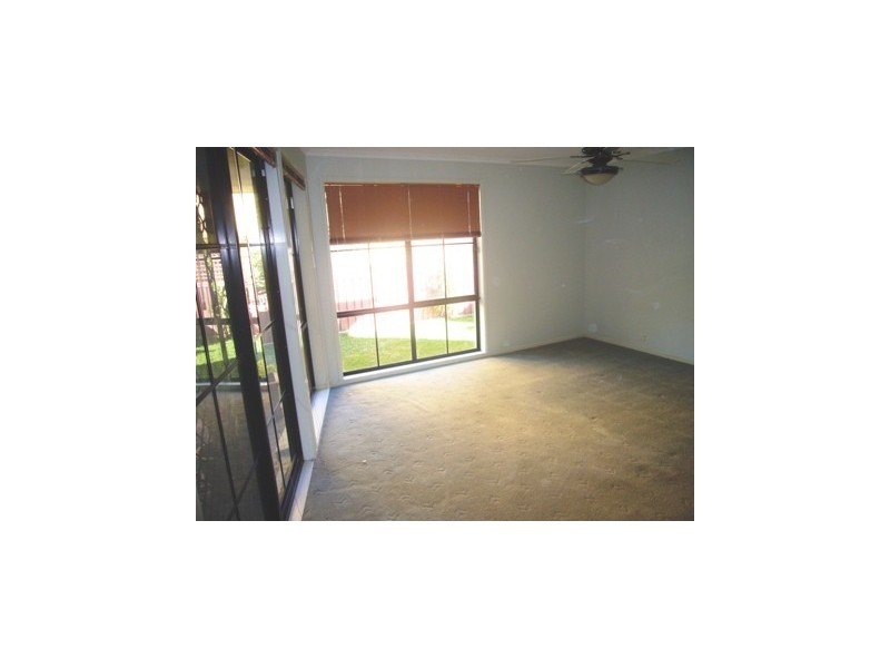 4 Starboard Row, Lake Munmorah NSW 2259