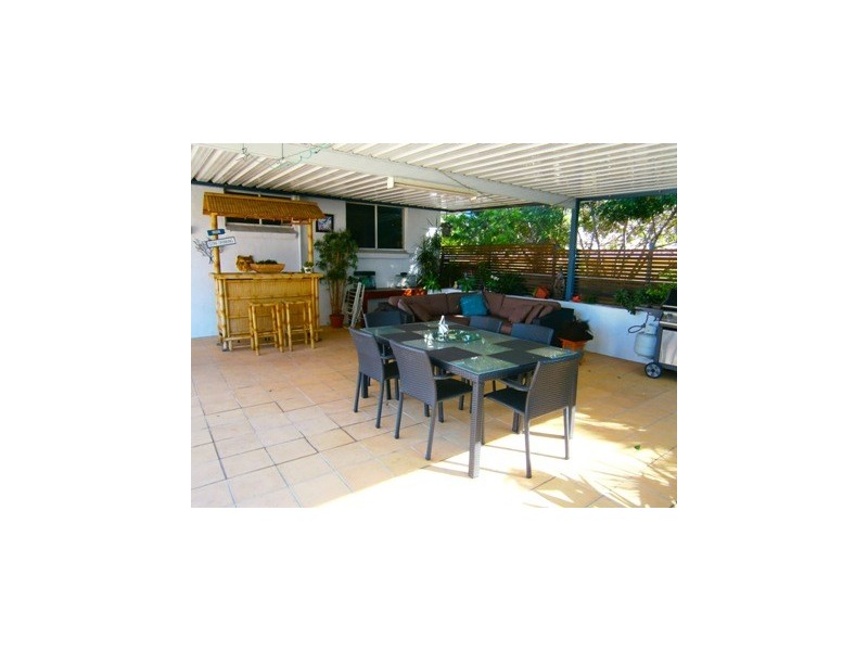 64 Narambi Road, Buff Point NSW 2262