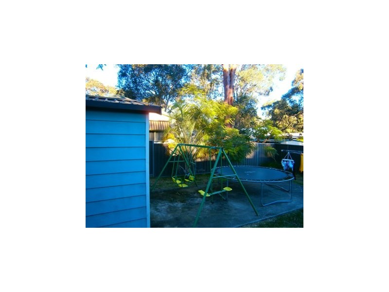 15 Findlay Avenue, Chain Valley Bay NSW 2259