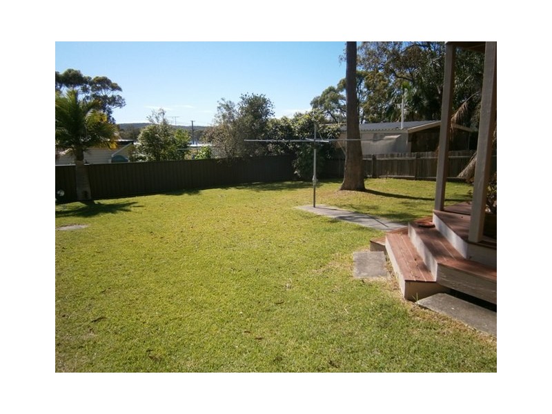 37 Ulooloo Road, Gwandalan NSW 2259
