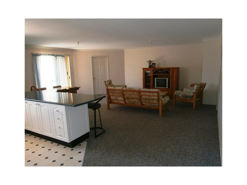 42 Orana Road, Gwandalan NSW 2259