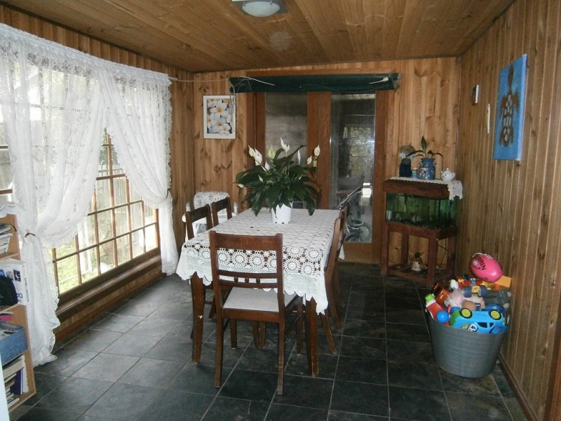 16 Pinaroo Road, Gwandalan NSW 2259