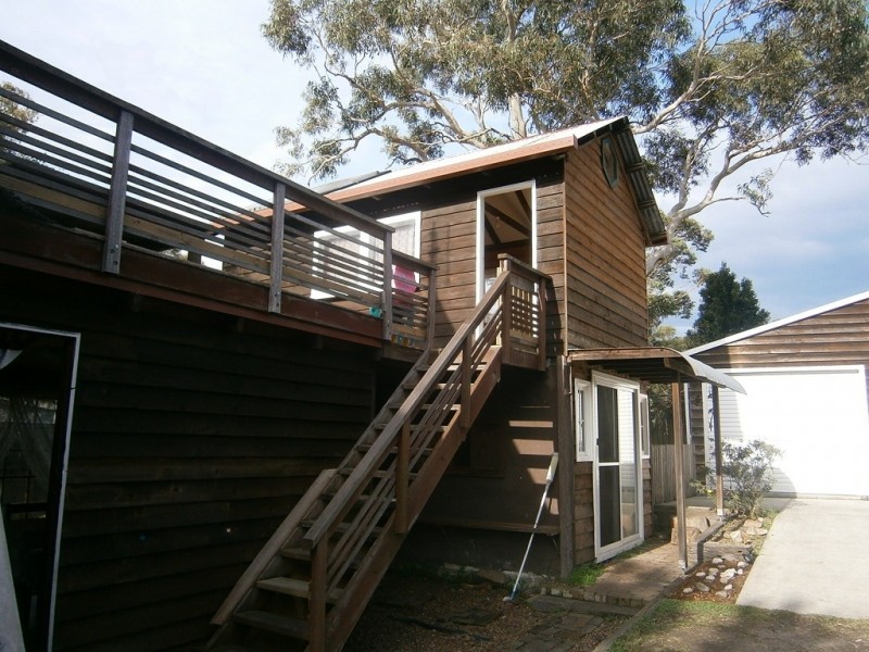 16 Pinaroo Road, Gwandalan NSW 2259