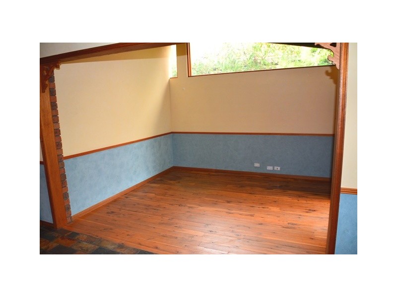 46 Yeramba Road, Summerland Point NSW 2259