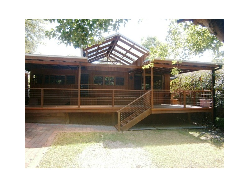 46 Yeramba Road, Summerland Point NSW 2259