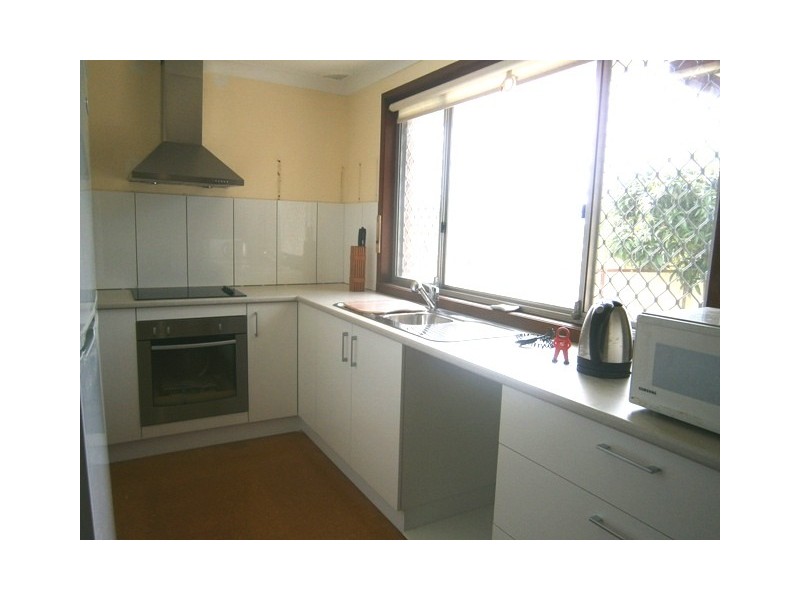 16 Kalani Street, Budgewoi NSW 2262