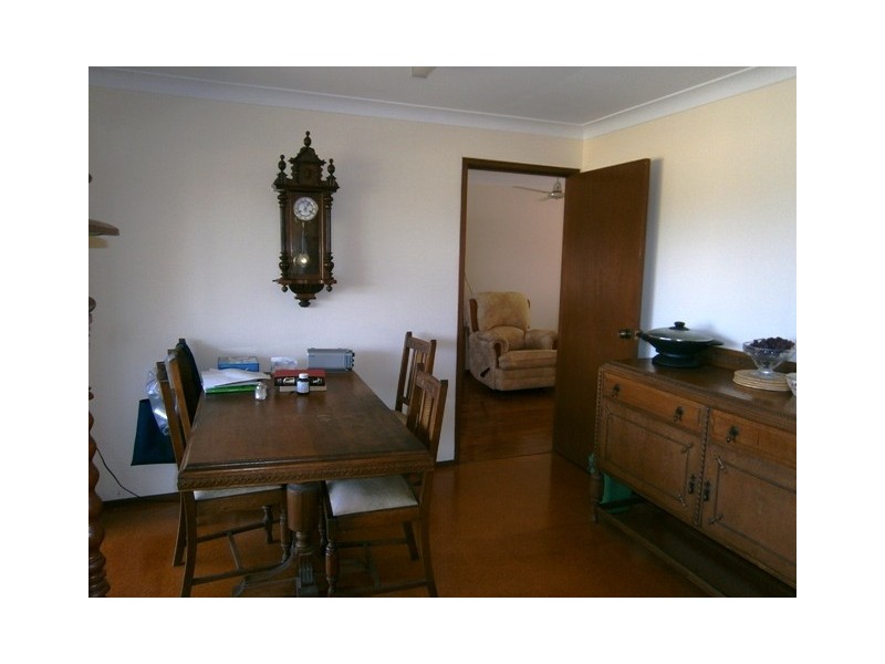 16 Kalani Street, Budgewoi NSW 2262