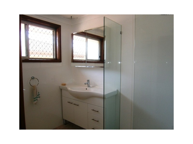 16 Kalani Street, Budgewoi NSW 2262