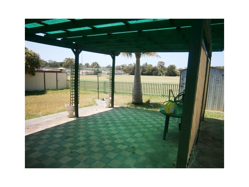 16 Kalani Street, Budgewoi NSW 2262