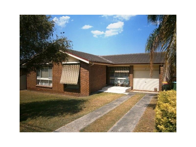 16 Kalani Street, Budgewoi NSW 2262