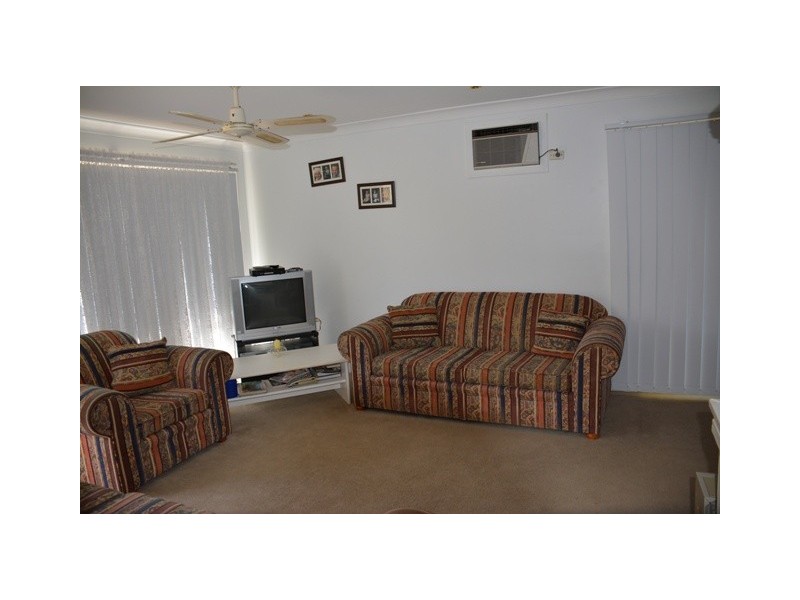 85 Yeramba Road, Summerland Point NSW 2259