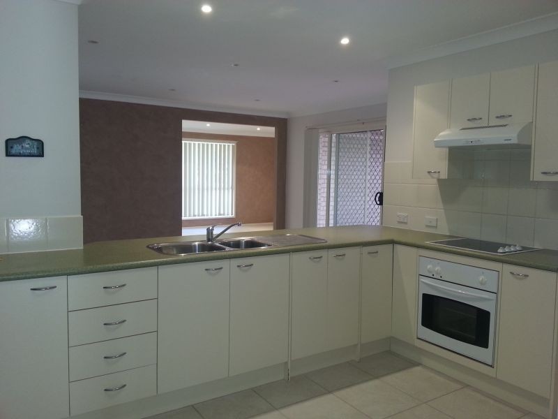 36 Tradewinds Avenue, Summerland Point NSW 2259