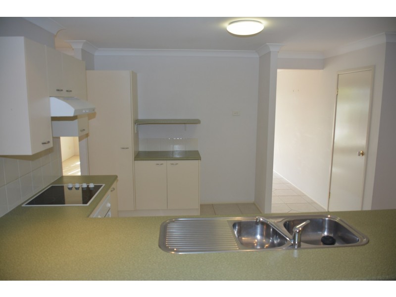 36 Tradewinds Avenue, Summerland Point NSW 2259