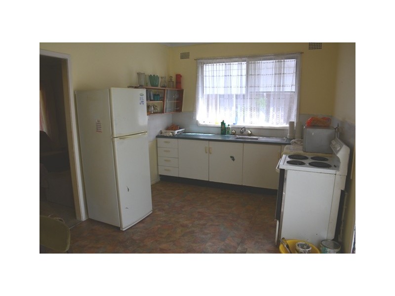 43 Winbin Crescent, Gwandalan NSW 2259