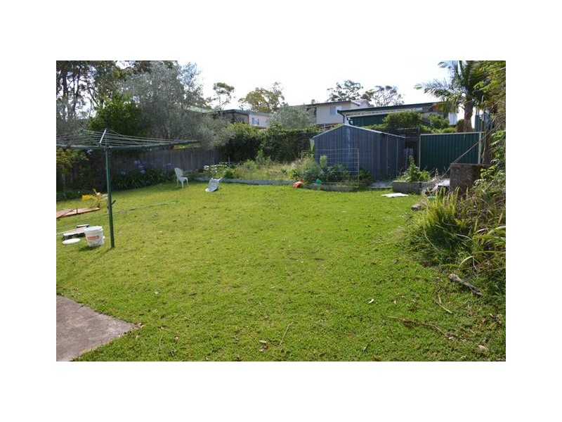 43 Winbin Crescent, Gwandalan NSW 2259