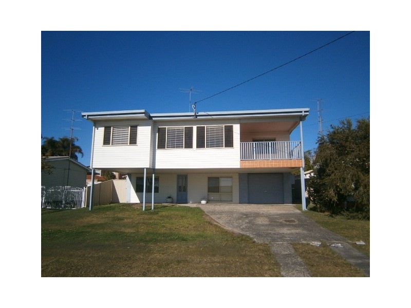 16 Kullaroo Road, Summerland Point NSW 2259