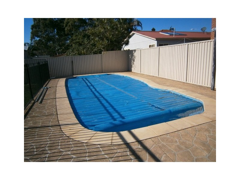 16 Kullaroo Road, Summerland Point NSW 2259