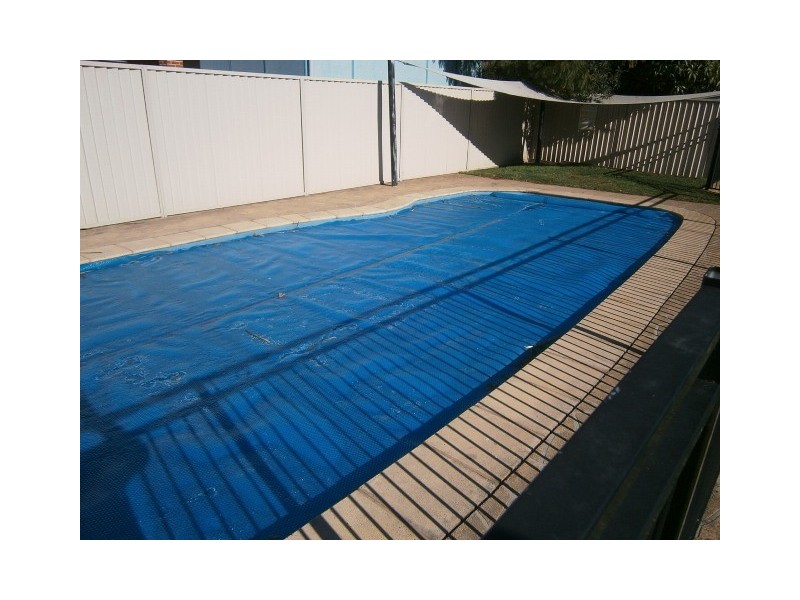 16 Kullaroo Road, Summerland Point NSW 2259
