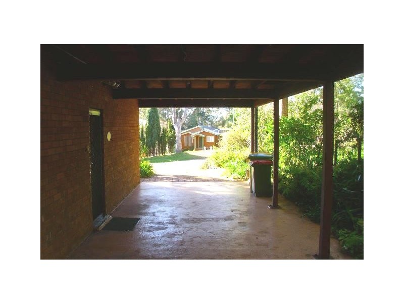 9 Lloyd Avenue, Chain Valley Bay NSW 2259