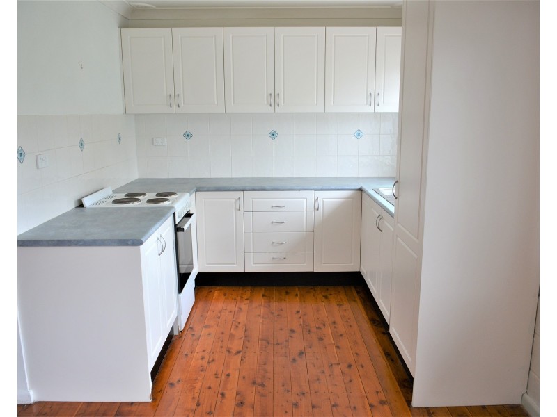 127 Buff point Ave, Buff Point NSW 2262