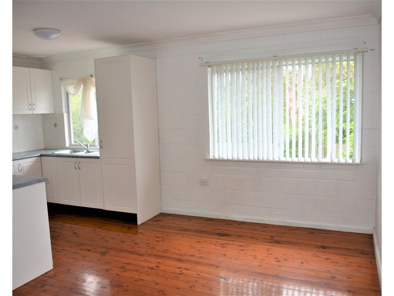 127 Buff point Ave, Buff Point NSW 2262