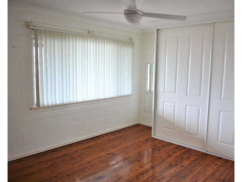 127 Buff point Ave, Buff Point NSW 2262