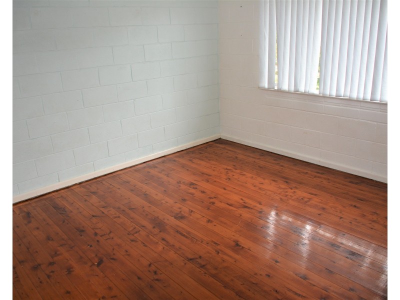 127 Buff point Ave, Buff Point NSW 2262