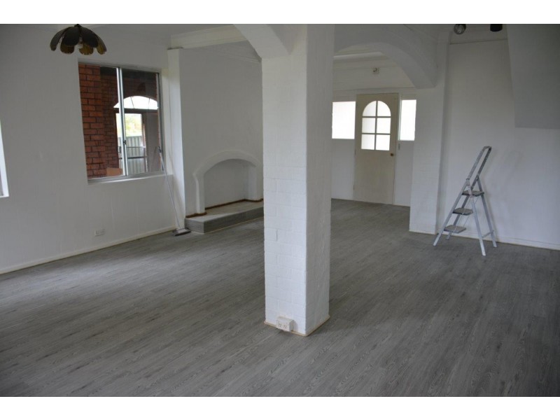 14 Yearnin Street, Gwandalan NSW 2259