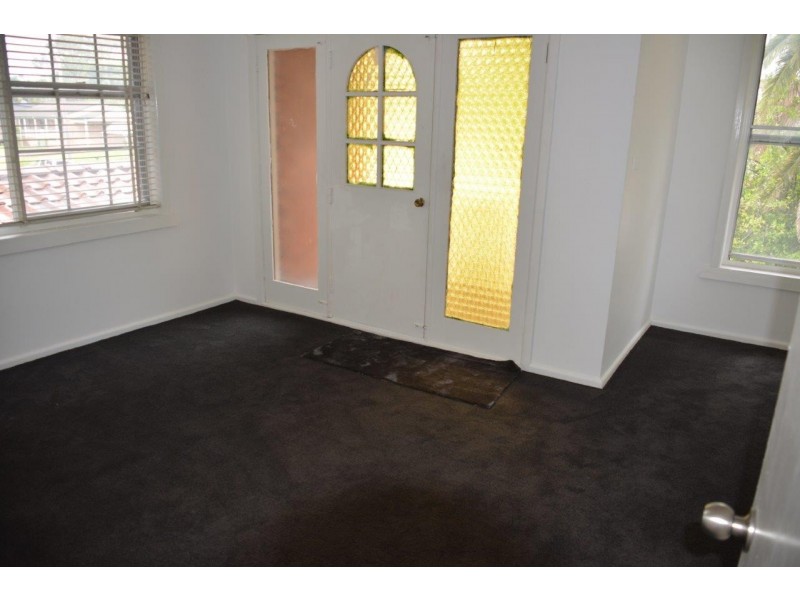 14 Yearnin Street, Gwandalan NSW 2259