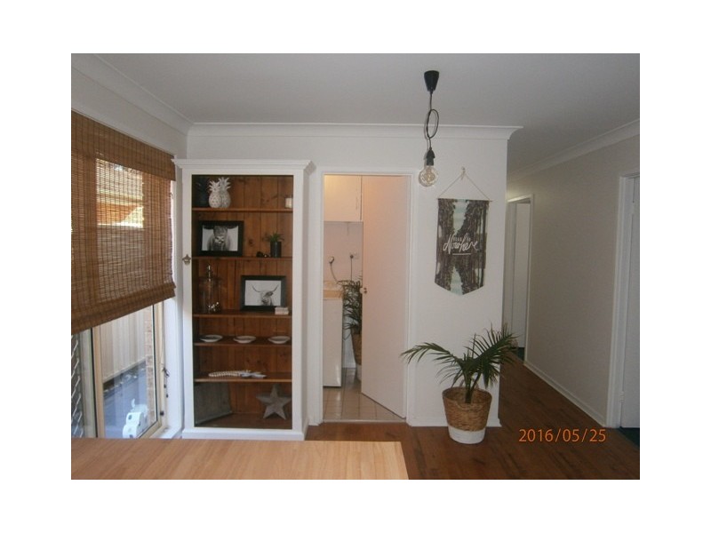 68 Elizabeth Bay Drive, Lake Munmorah NSW 2259