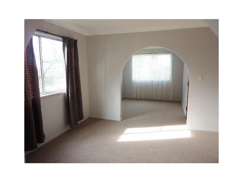 2 / 29 Kalele Ave, Budgewoi NSW 2262