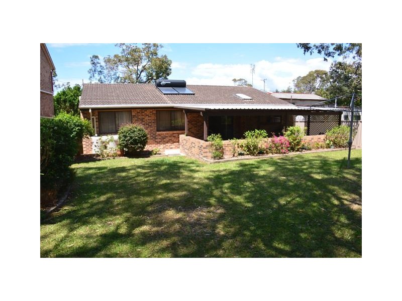 27 Buff Point Avenue, Buff Point NSW 2262
