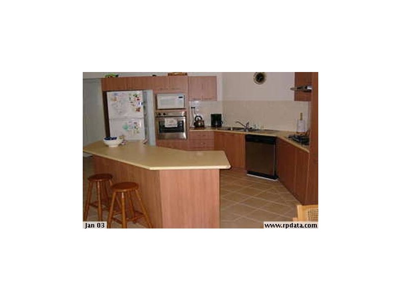 7 BAMBARA AVE, Summerland Point NSW 2259