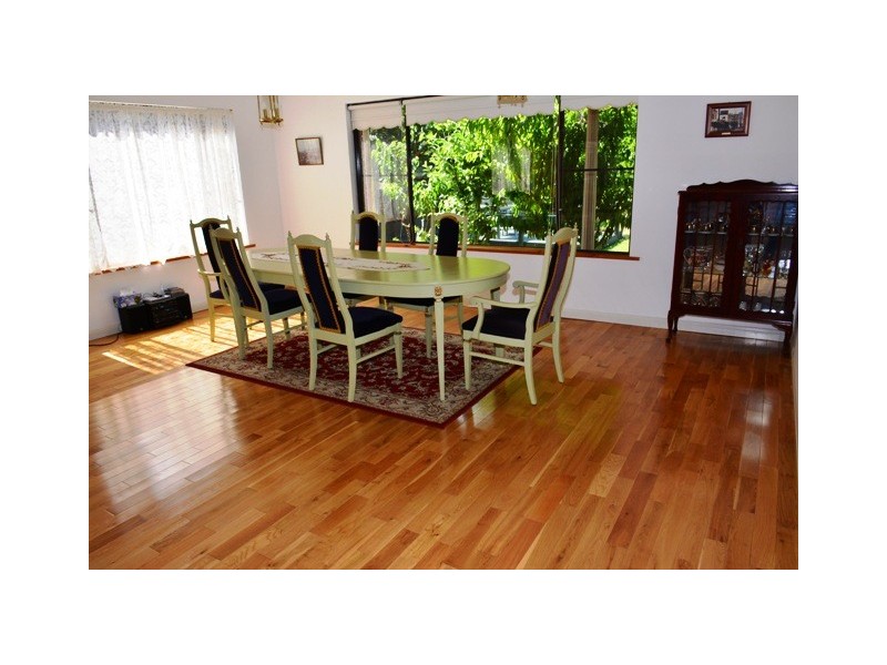 4 Indra Avenue, Summerland Point NSW 2259