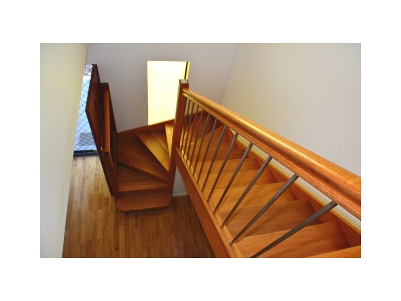 4 Indra Avenue, Summerland Point NSW 2259