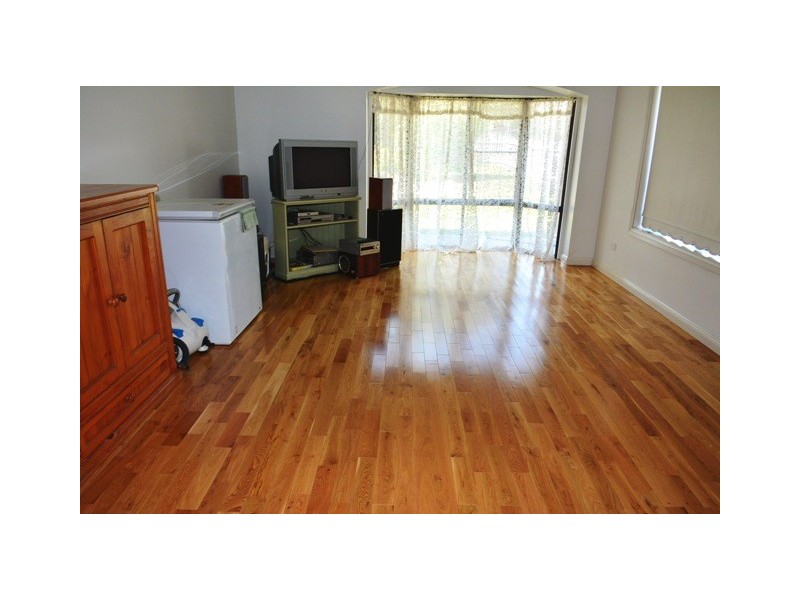 4 Indra Avenue, Summerland Point NSW 2259