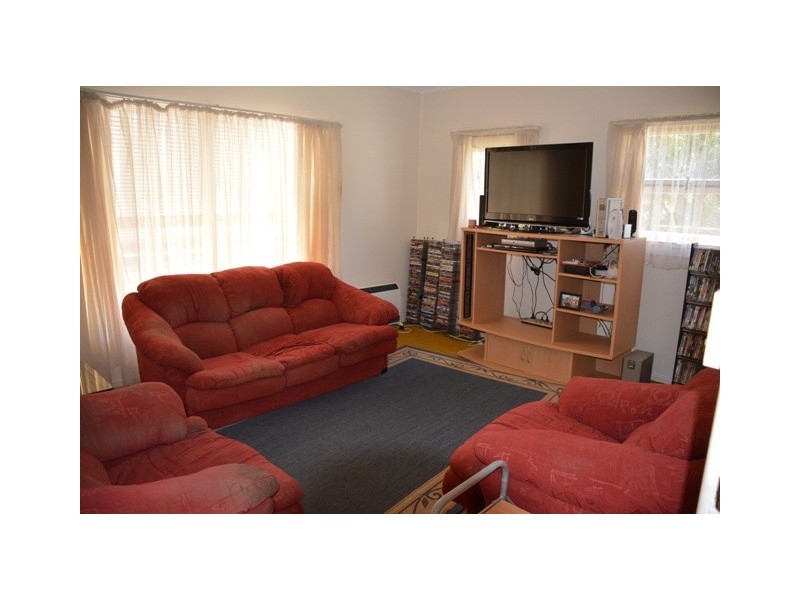 17 Anembo Avenue, Summerland Point NSW 2259