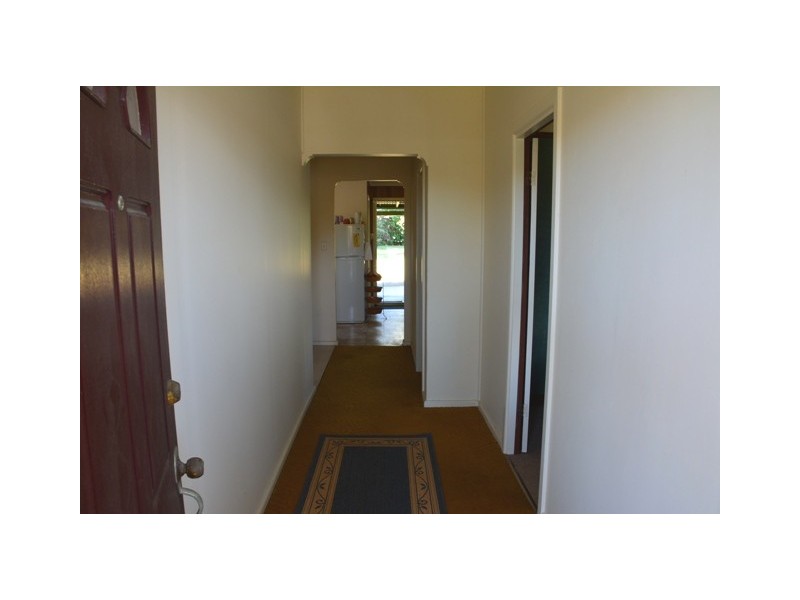 17 Anembo Avenue, Summerland Point NSW 2259