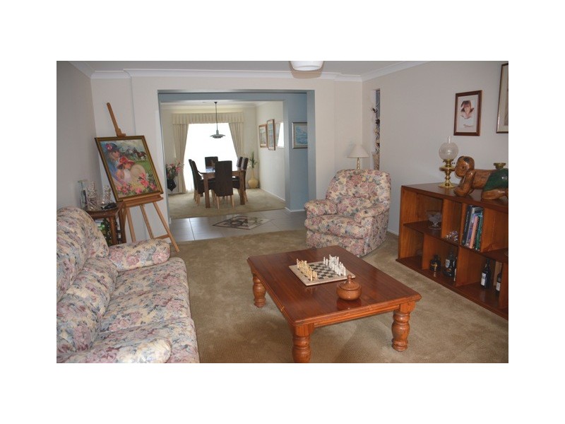 72A Winbin Crescent, Gwandalan NSW 2259