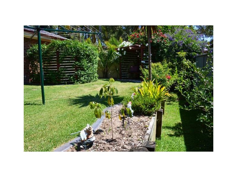 72A Winbin Crescent, Gwandalan NSW 2259