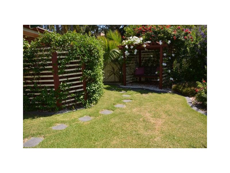 72A Winbin Crescent, Gwandalan NSW 2259